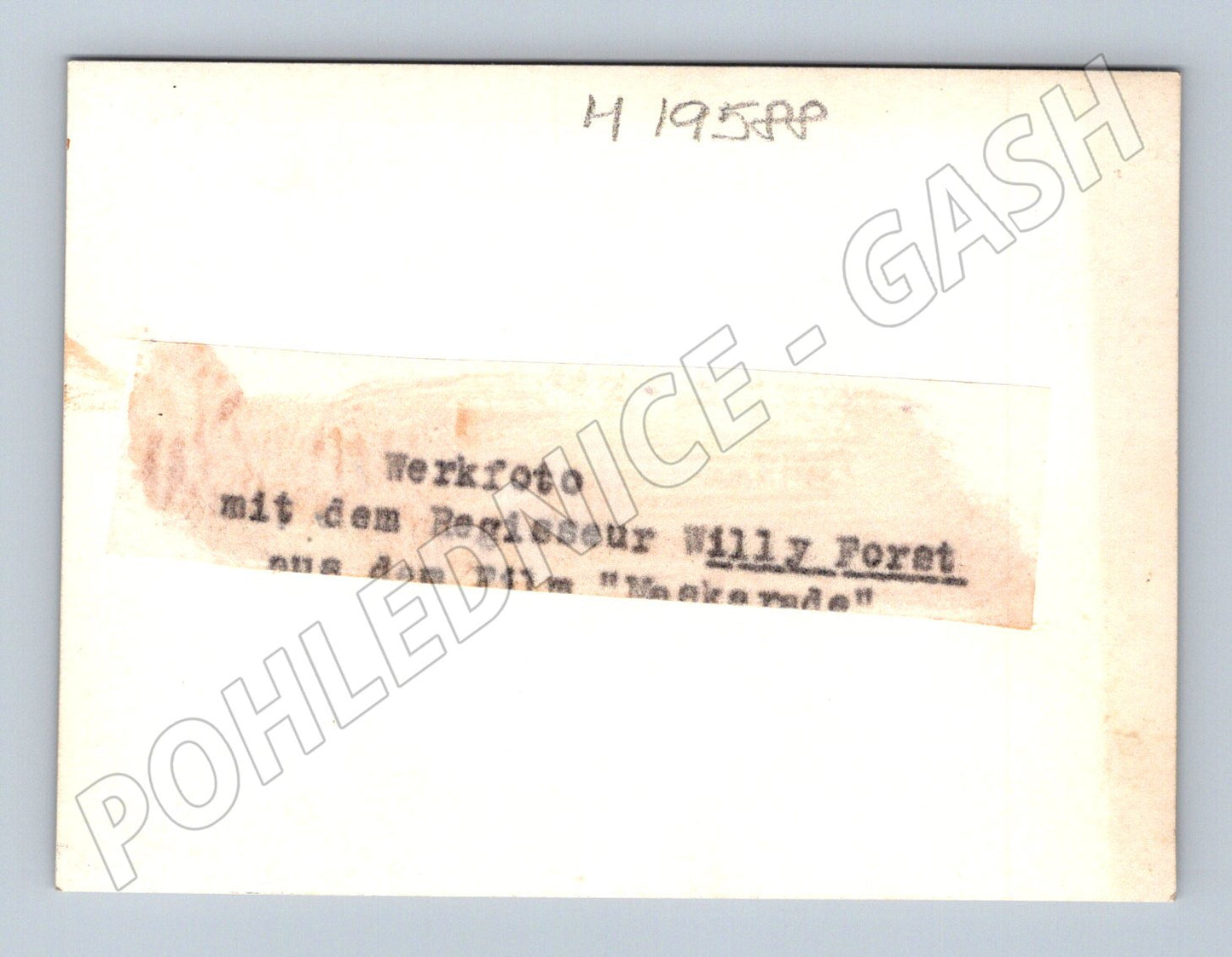 Pohlednice režisér Willy Foret při natáčení filmu cca 1958 (M19588)