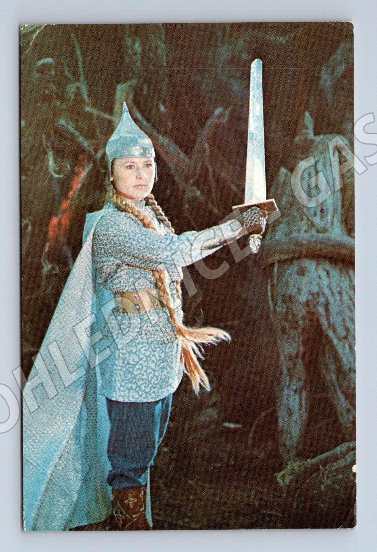 Pohlednice Sovětská filmová Zlaté rohy herečka R Rjazanova (M19590)