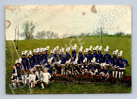 Pohlednice Francie mažoretky frankovaná zaslaná do ČSSR (M19597)