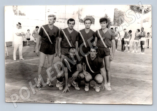 Pohlednice sportovní tým na hřišti 60 80 léta (M19816)