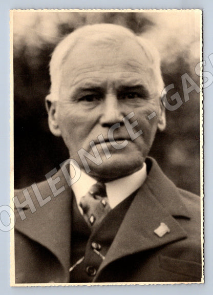 Pohlednice portrét politika černobílá (M19864)