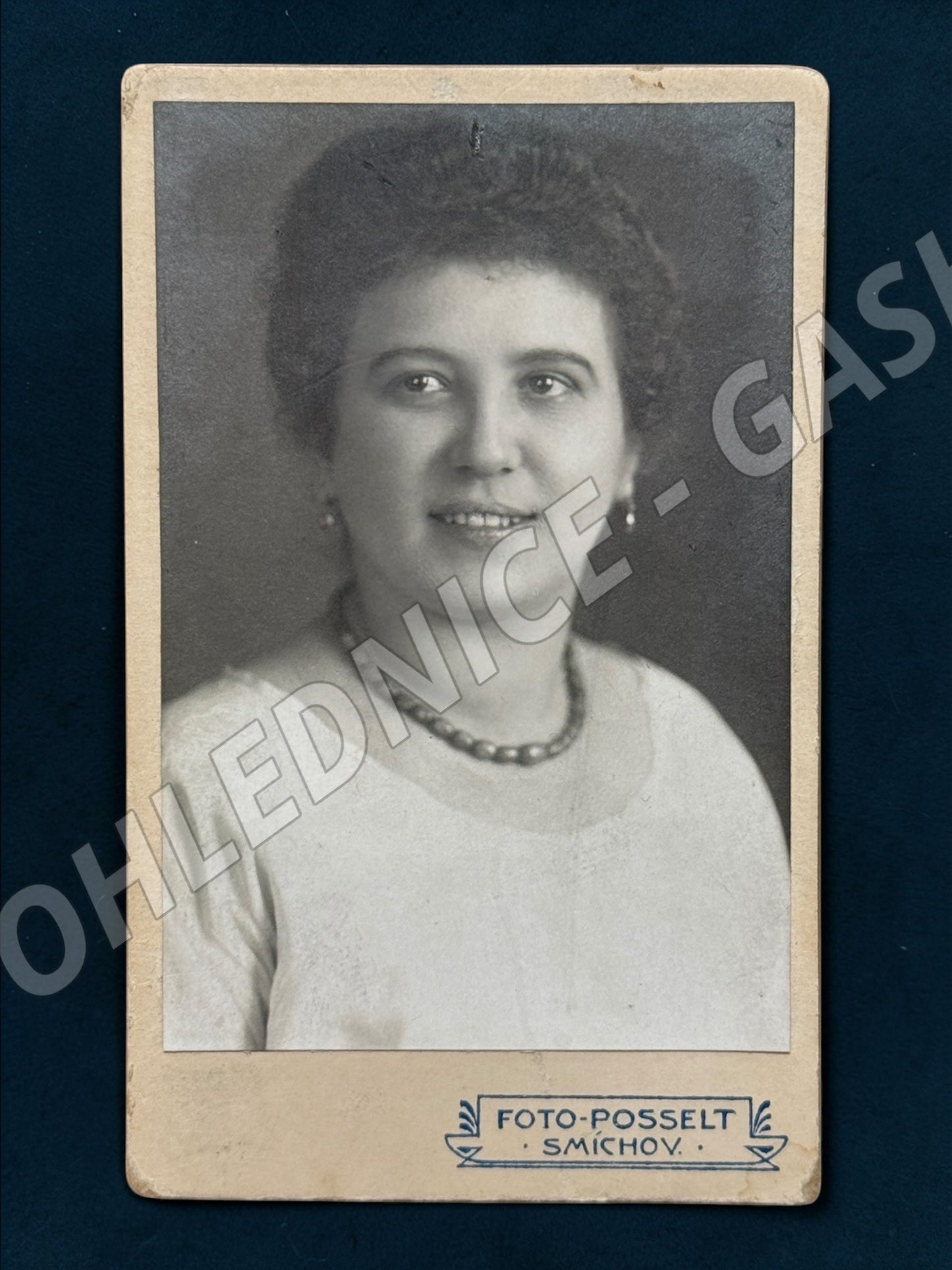 Stará fotografie Smíchov portrét ženy (M19953)