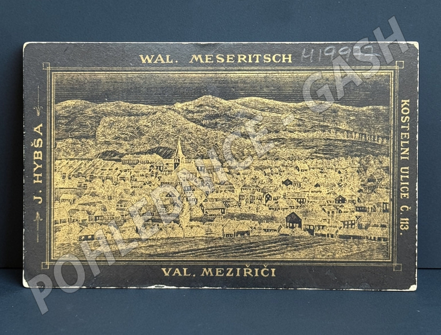 Stará fotografie Val. Meziříčí dítě v klobouku (M19977)