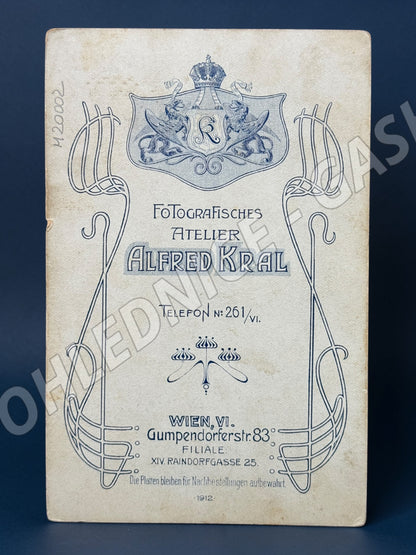 Stará fotografie Wien šest mužů v ateliéru 1912 (M20002)