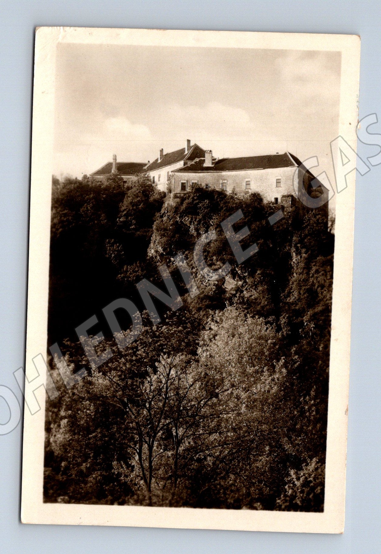 Pohlednice Znojmo hrad černobílá (M20179)