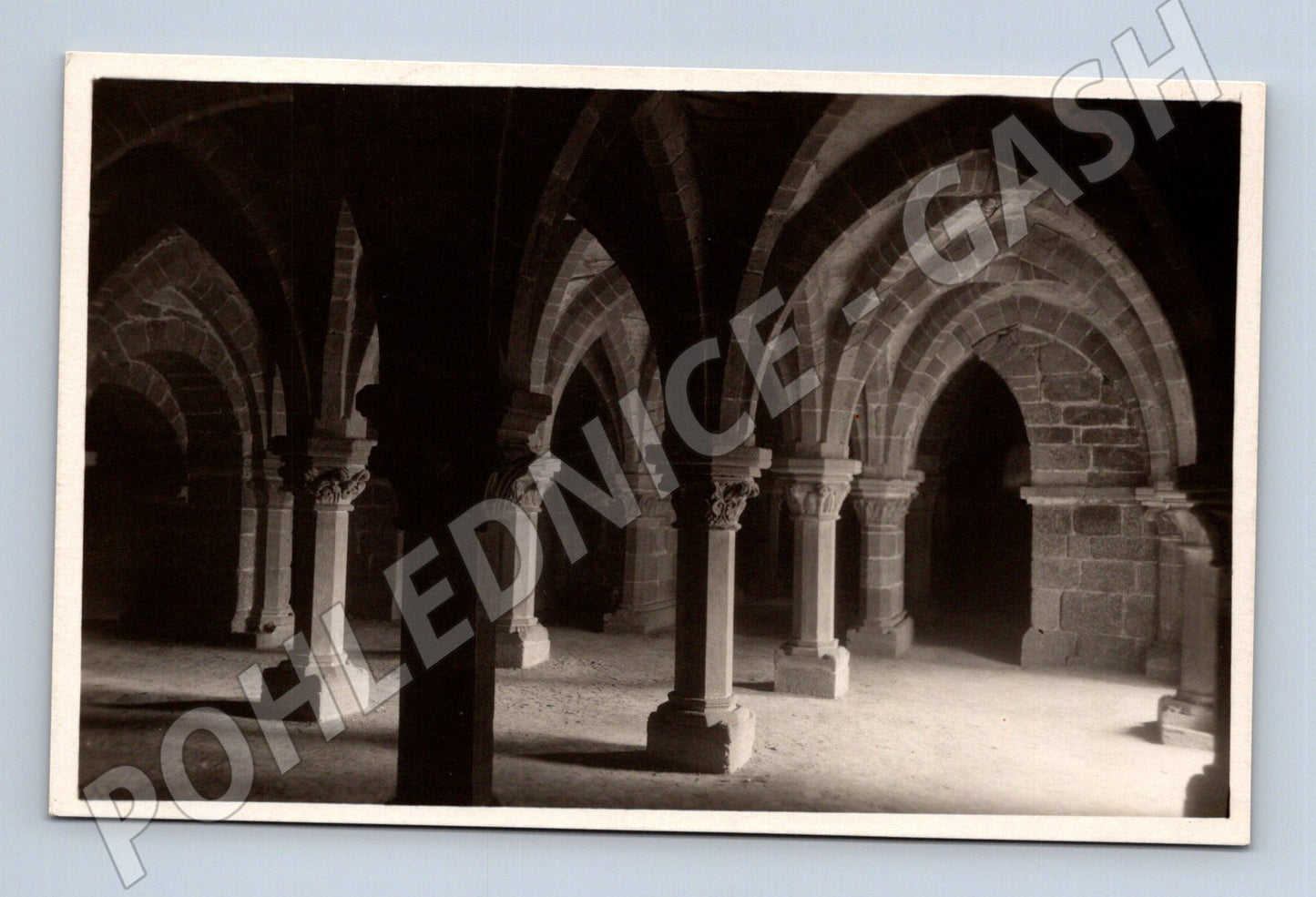 Pohlednice Třebíč bazilika sv Prokopa krypta 1933 (M20259)