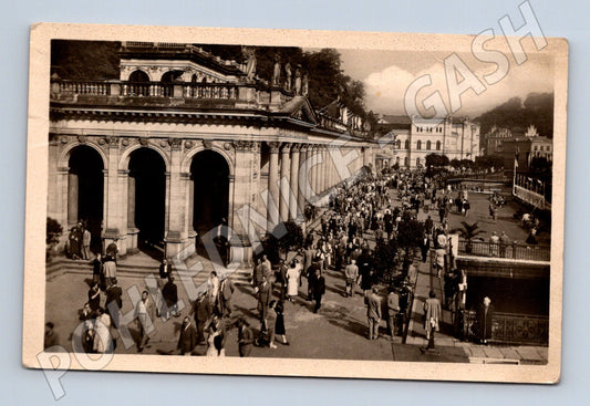 Pohlednice Karlovy Vary kolonáda 1952 (M20454)