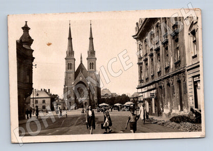 Pohlednice Ostrava Přívoz náměstí kostel (M20530)