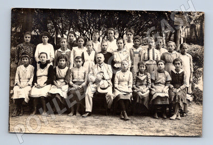 Pohlednice školní skupina 1918 (M20807)