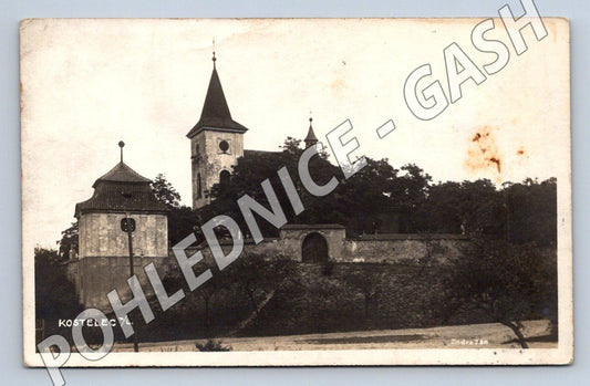 Pohlednice Kostelec nad Labem kostel vstupní brána (M2089)
