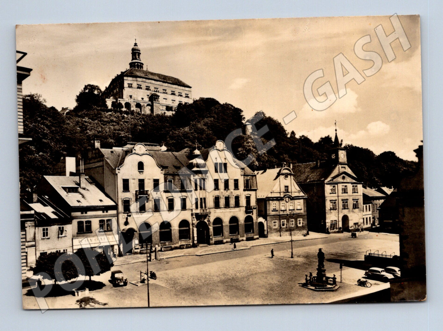 Pohlednice Náchod náměstí a zámek (M21802)