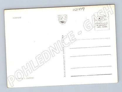Pohlednice Nosislav kostel a pole 1971 (M21819)
