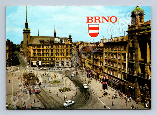 Pohlednice Brno Náměstí Svobody s tramvajemi 1976 (M21962)