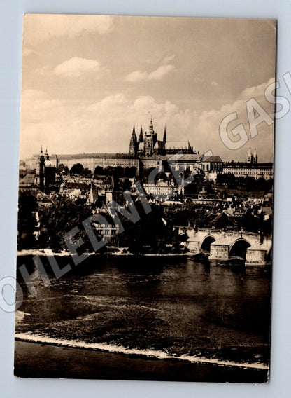 Pohlednice Praha panorama Pražského hradu 1960 (M22020)