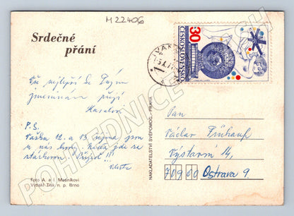 Pohlednice kytice růží ve váze 1968 (M22406)