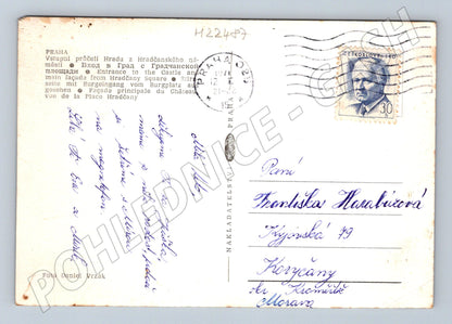 Pohlednice Praha Hradčanské náměstí katedrála (M22487)