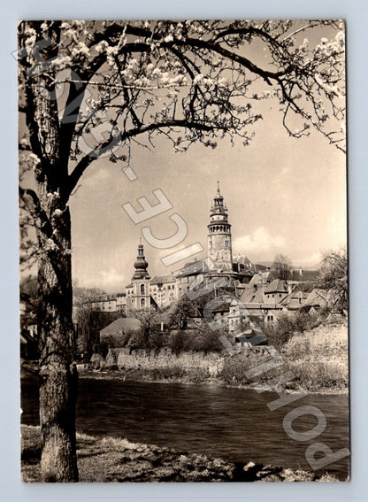 Pohlednice Český Krumlov hrad a zámek Vltava 1955 (M22844)