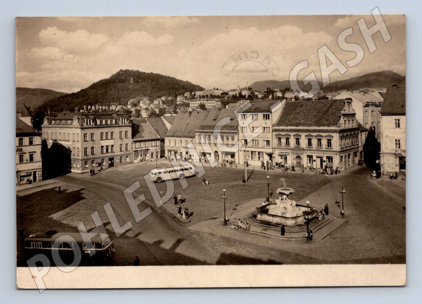 Pohlednice Děčín Stalinovo náměstí 1966 (M22939)