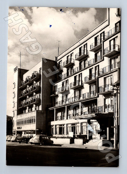 Pohlednice Slovensko Piešťany moderní budova hotelu (M23155)