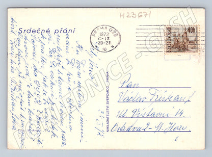 Pohlednice žluté růže na červeném pozadí 1972 (M23671)