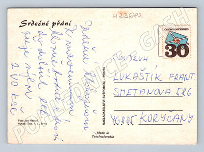 Pohlednice Československo dva červené karafiáty (M23682)