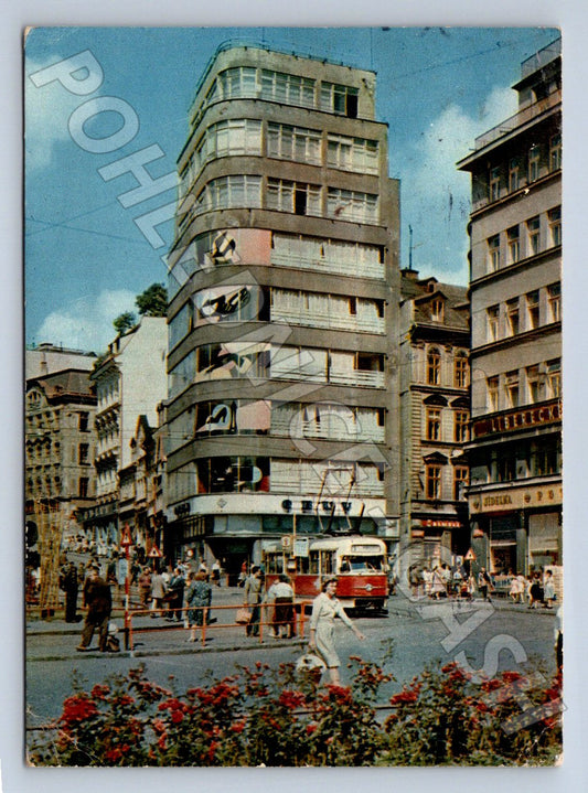 Pohlednice Liberec náměstí Klementa Gottwalda tramvaj (M2382)
