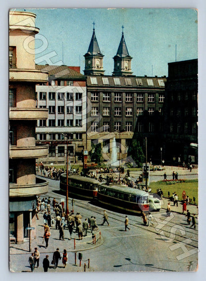 Pohlednice Ostrava náměstí Vítězného února zn 1952 (M2400)