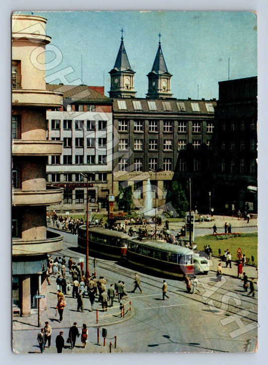 Pohlednice Ostrava náměstí Vítězného února zn 1952 (M2400)
