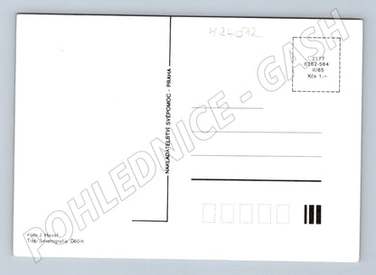 Pohlednice zimní horská krajina se sjezdařem 1985 (M24072)