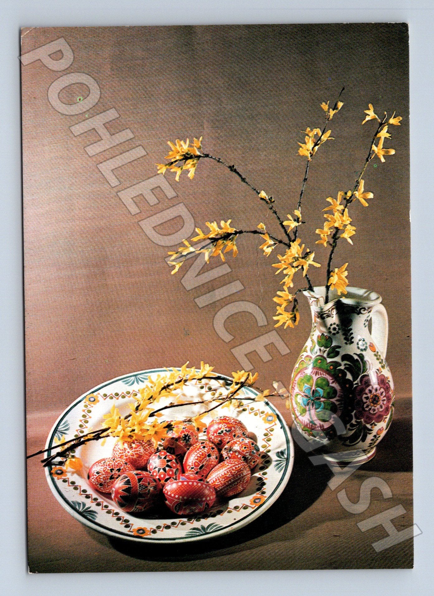 Pohlednice Velikonoční motiv forsythie a vejce 197x (M24489)