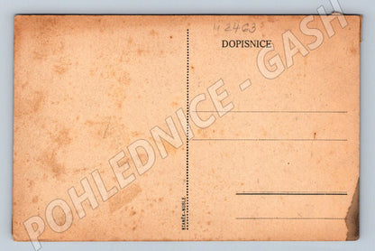 Figures in folk costumes, ethnography, 1st half of the 20th century (M2463)