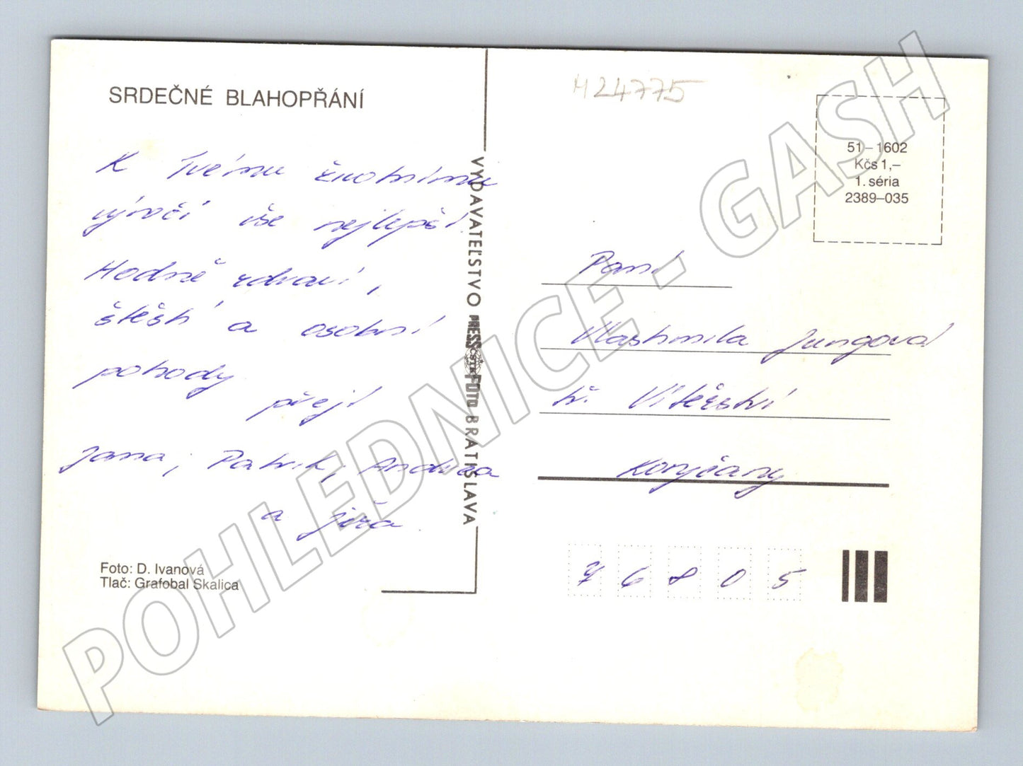 Pohlednice tři červené růže v kytici (M24775)