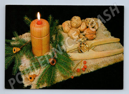Pohlednice Vánoční motiv svíčka ořechy 1985 (M25095)