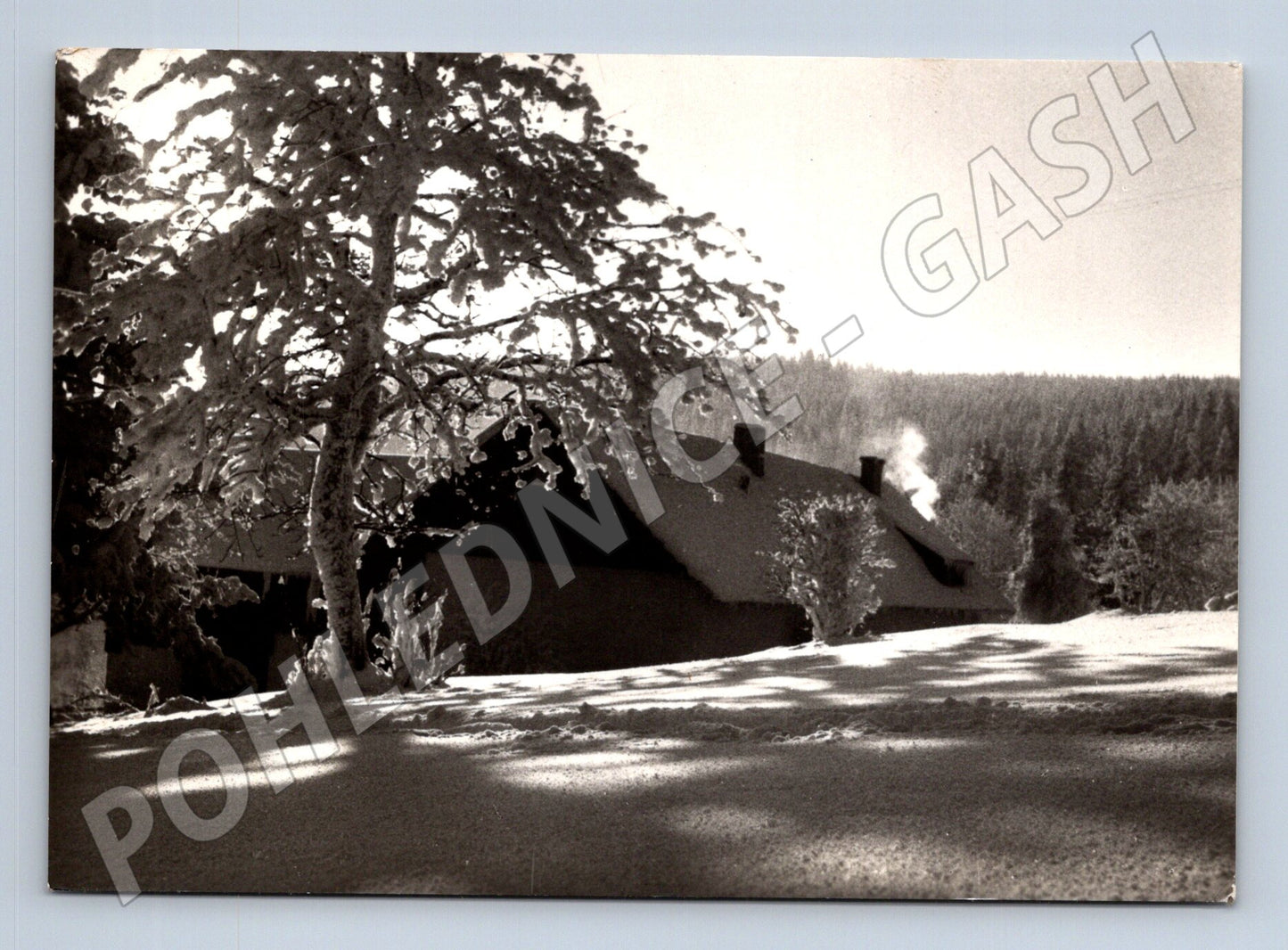 Pohlednice Slovensko zimní krajina s chalupou 1966 (M25254)