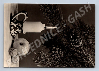 Pohlednice vánoční motiv svíčka a jablko 1965 (M25268)