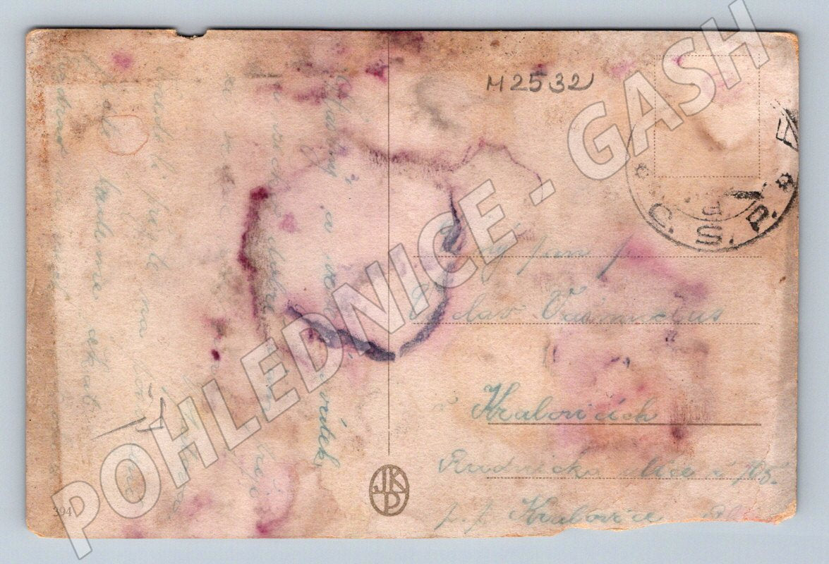 Postcard angel with red scarf P. Slovák (M2532)