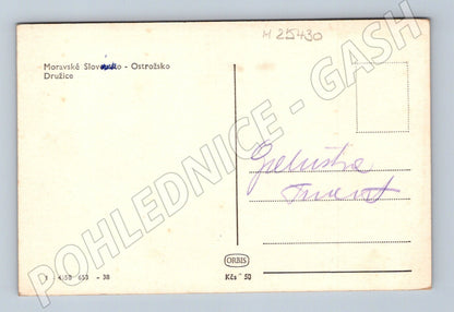 Pohlednice Moravské Slovácko Ostrožsko družice v kroji (M25430)