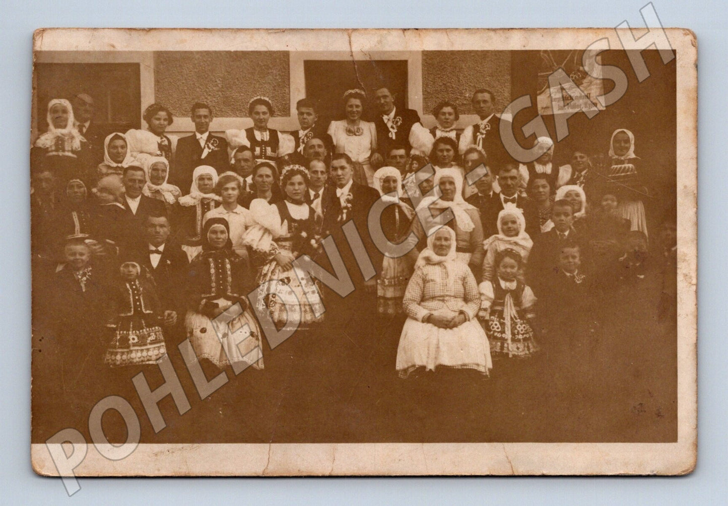 Pohlednice skupina v krojích Raje evangelický žalm (M25437)