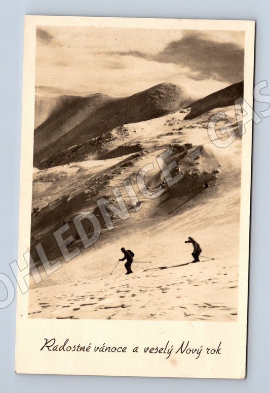 Pohlednice Zimní motiv lyžaři Vánoce 1945 (M25504)