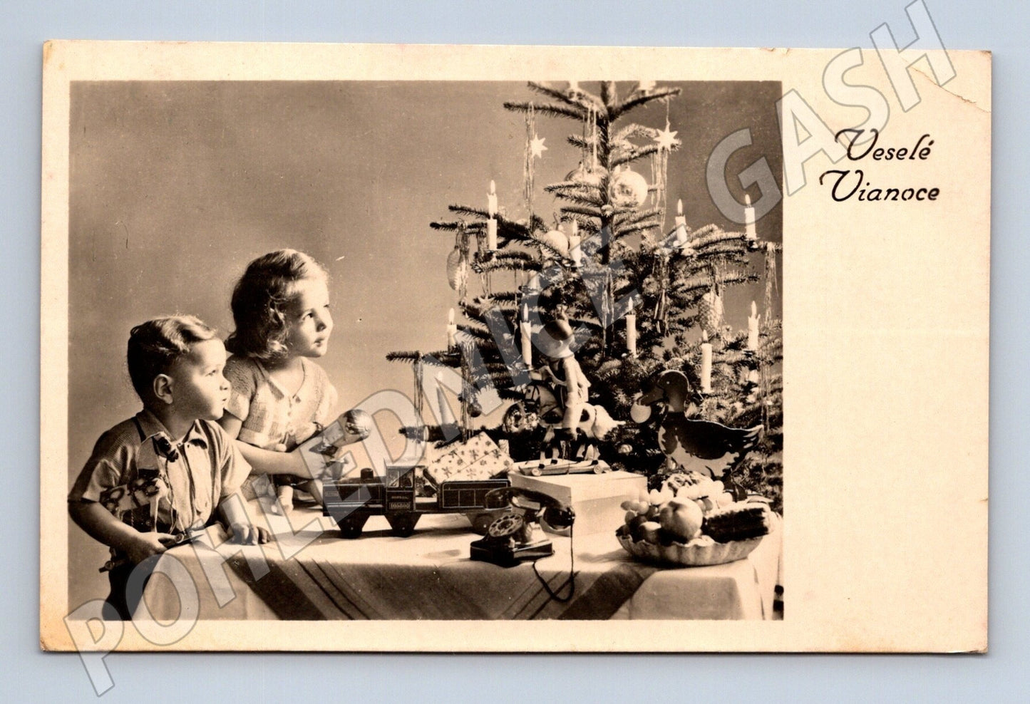 Pohlednice Vánoční děti u stromečku 1949 (M25739)
