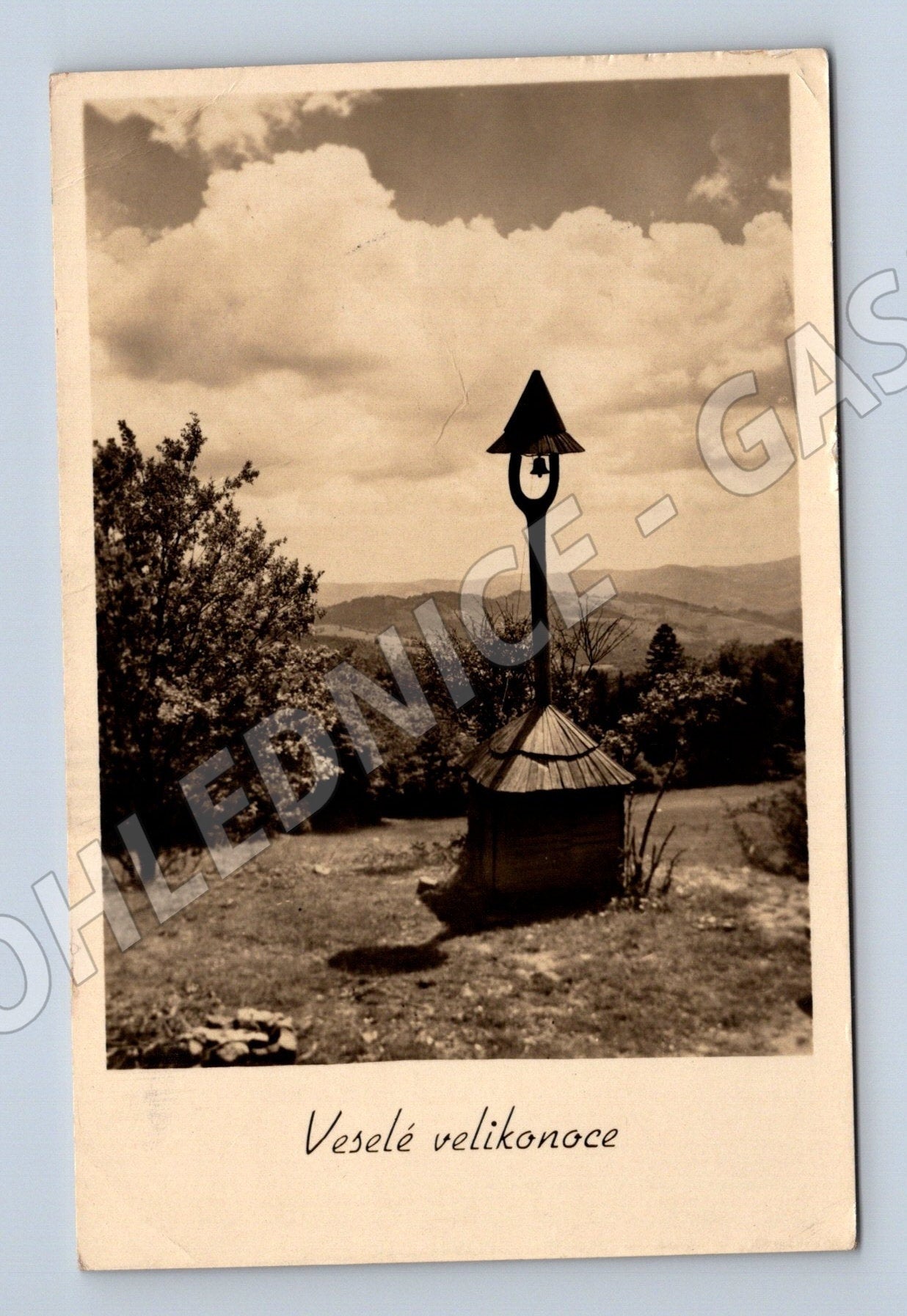 Pohlednice Velikonoce krajina kříž po roce 1950 (M25780)