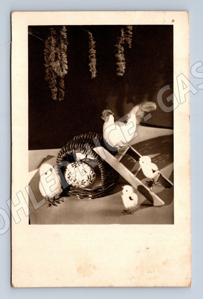 Pohlednice Velikonoce kuřátka košík vejce 1943 (M25797)