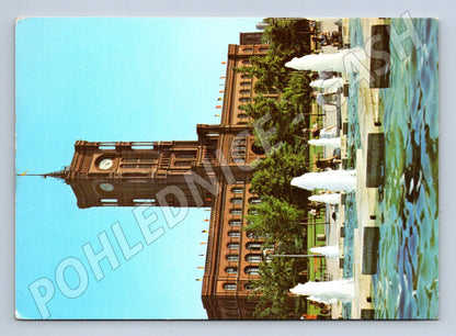 Pohlednice Německo Berlín Rathaus s fontánou (M26527)