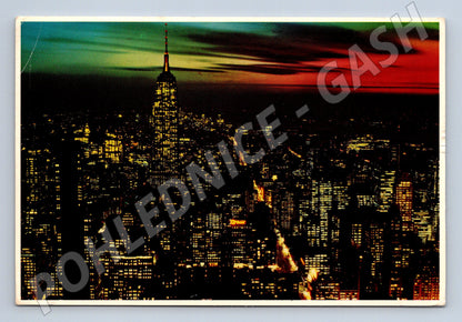 Pohlednice USA New York City noční panorama 1984 (M26681)