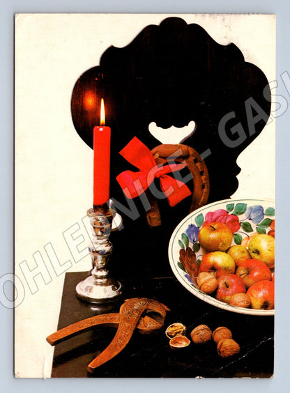 Pohlednice Vánoční zátiší svíčka jablka ořechy 1976 (M27026)