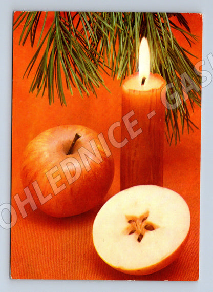 Pohlednice vánoční motiv svíčka a jablka 1983 (M27086)