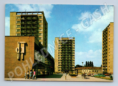 Pohlednice Břeclav Leninova třída paneláky 1970s (M27802)
