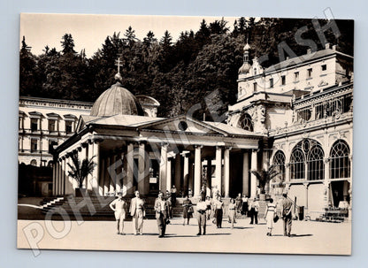 Pohlednice Mariánské Lázně Křížový pramen kolonáda (M28229)