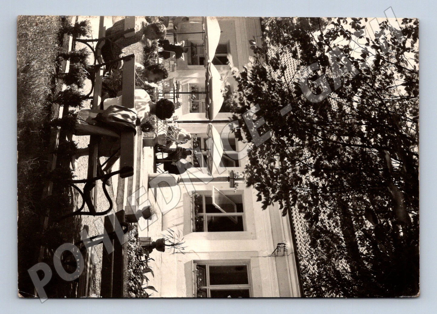 Pohlednice Slatěnice restaurace terasa 1980 (M28268)