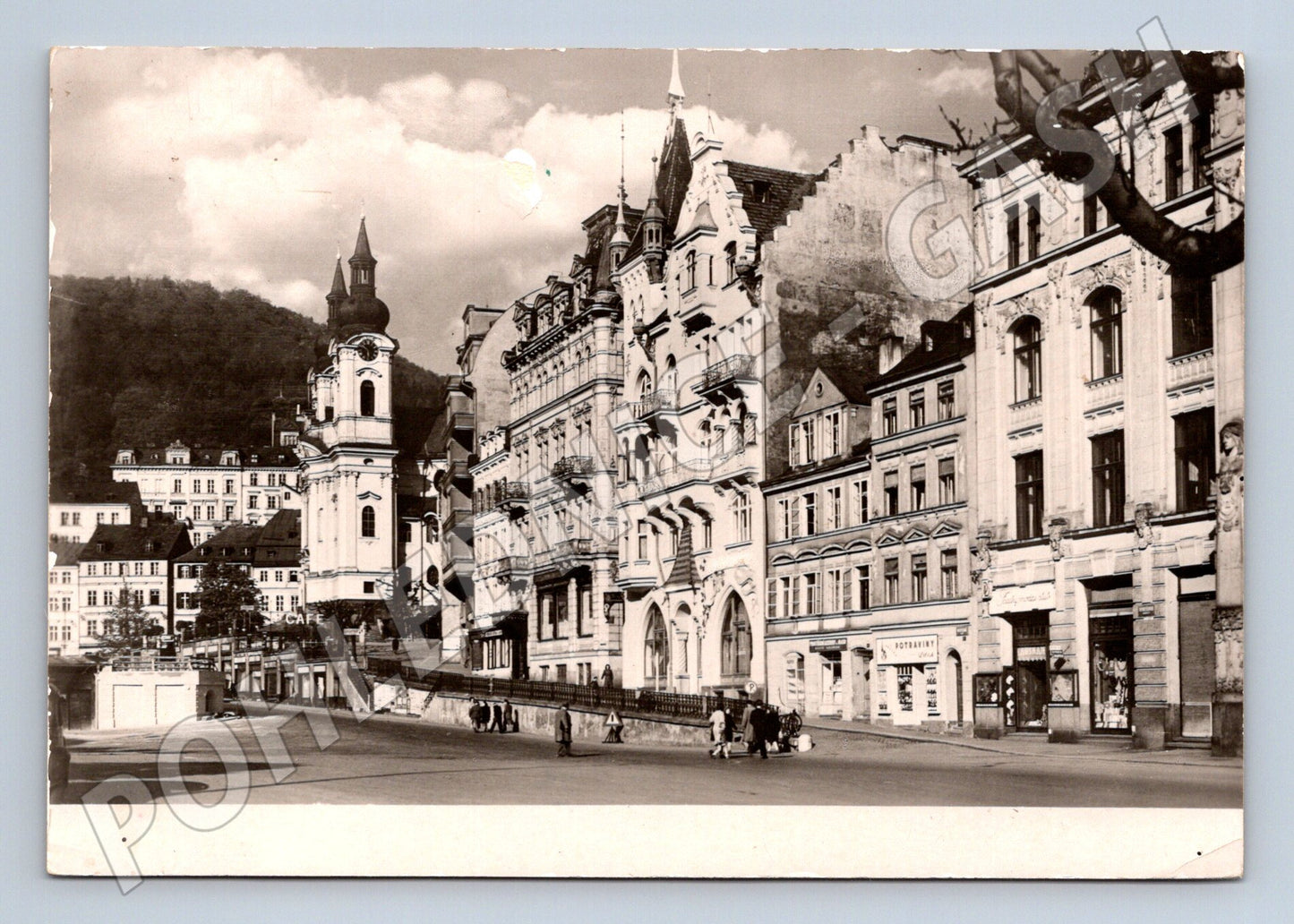 Pohlednice Karlovy Vary kostel sv. Maří Magdaleny 1930s (M28299)